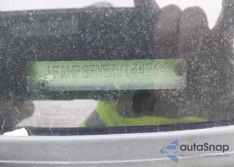 2011 Ford Focus Se из США, поврежденный, VIN 1FAHP3FN5BW144264